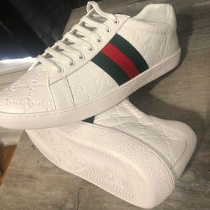 Gucci Sneaks